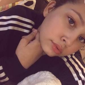 Meet your Posher, Annalea